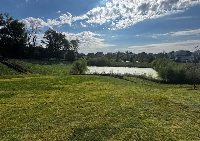 Photo 1 of Single family home for sale at 1906 Dogwood Ct, Carver, MN 55315 | MLS# 7157252 | Listing updated on 2026-10-08