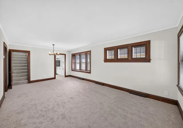 Photo 4 of Single family home for sale at 1190 Magnolia Ave E, Saint Paul, MN 55106 | MLS# 7157266 | Listing updated on 2026-10-09