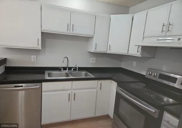 Photo 2 of Single family home for sale at 5365 180th Street W, Farmington, MN 55024 | MLS# 7157283 | Listing updated on 2026-10-08