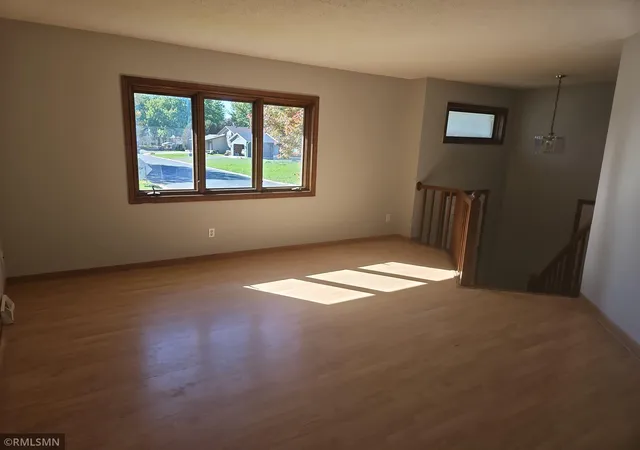 Photo 3 of Single family home for sale at 5365 180th Street W, Farmington, MN 55024 | MLS# 7157283 | Listing updated on 2026-10-08