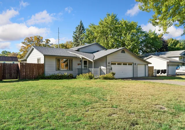 Photo 2 of Single family home for sale at 4316 101st Lane Ne, Circle Pines, MN 55014 | MLS# 7157294 | Listing updated on 2026-10-08
