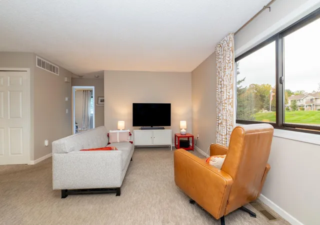 Listing Photo 4 - Condo for sale in building located at 7489 Vinewood Ln N, Maple Grove, MN 55311