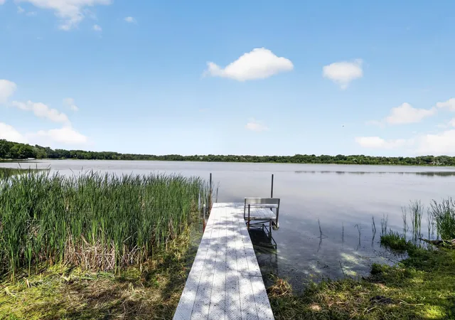 Photo 3 of House for sale at 2627 Commerce Blvd, Mound, MN 55364 | MLS# 7157299 | Listing updated on 2026-10-09