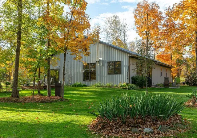 Photo 1 of Sale Pending at 32527 183rd Street, Isle, MN 56342 | MLS# 7157325 | Listing updated on 2026-10-19