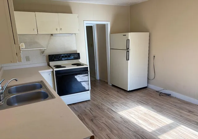 Photo 2 of Single family home for sale at 324 SW 4th Street, Brainerd, MN 56401 | MLS# 7157357 | Listing updated on 2026-10-09