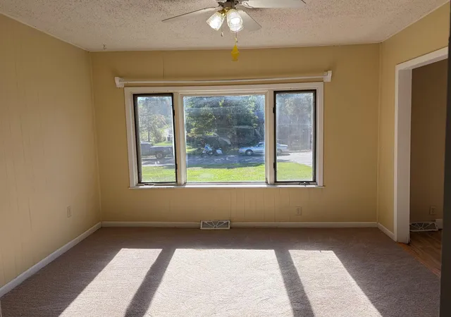 Photo 4 of Single family home for sale at 324 SW 4th Street, Brainerd, MN 56401 | MLS# 7157357 | Listing updated on 2026-10-09