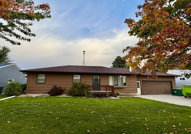 Photo 2 of Single family home for sale at 513 Otto Ave, Ortonville, MN 56278 | MLS# 7157369 | Listing updated on 2026-10-09