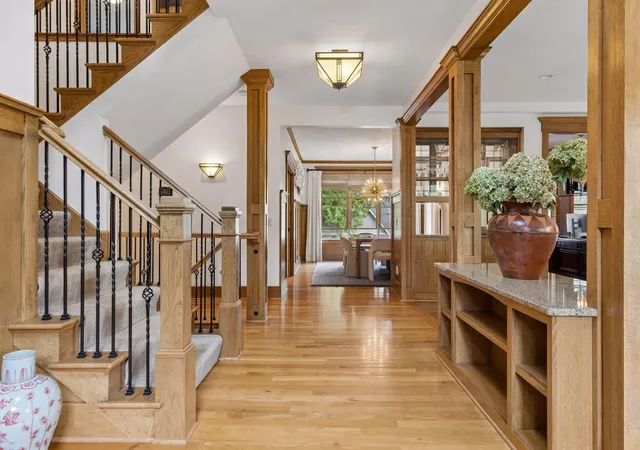 Photo 3 of Single family home for sale at 5055 Highview Pl, Excelsior, MN 55331 | MLS# 7157373 | Listing updated on 2026-10-22
