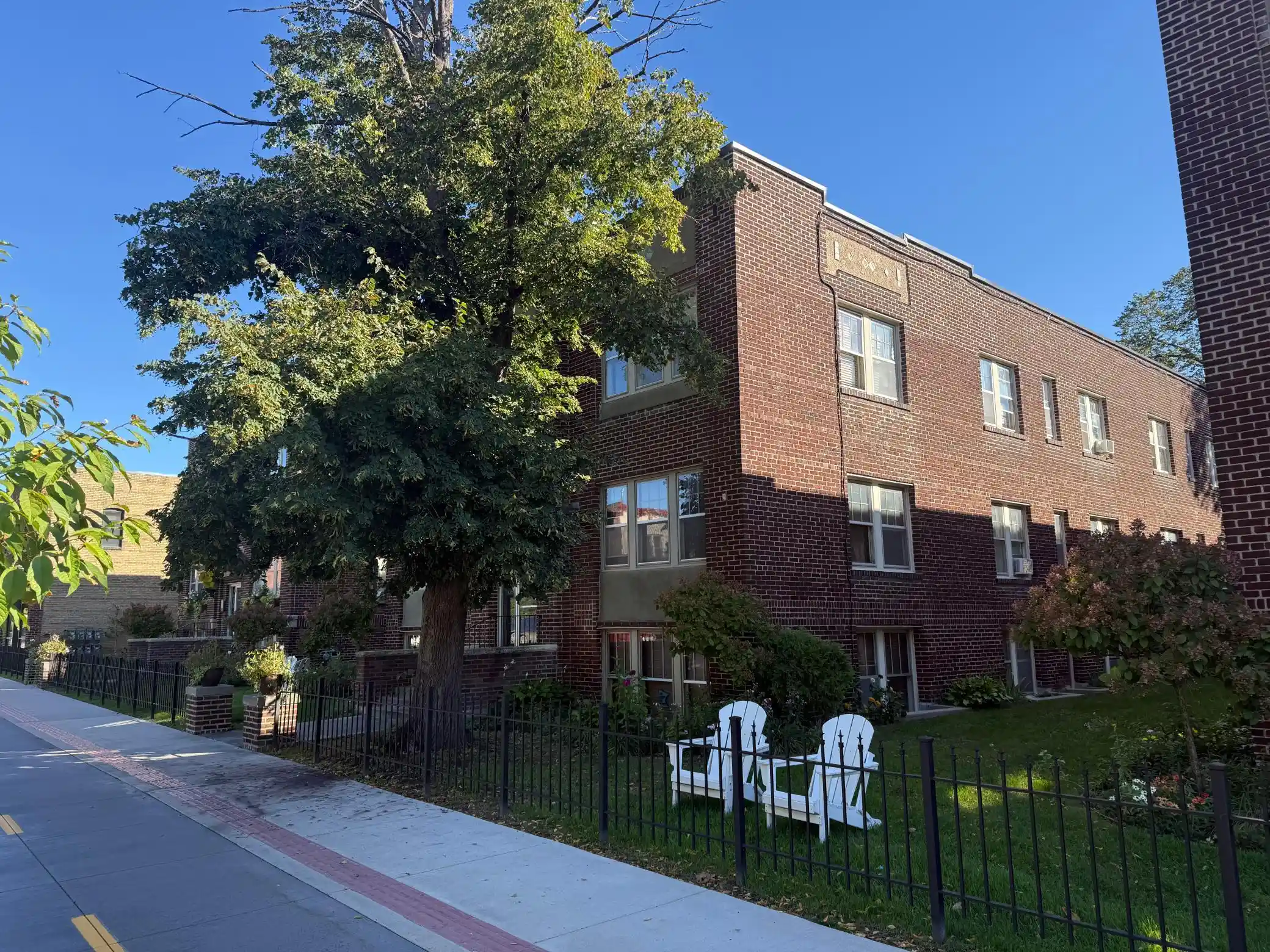 Listing Photo 2 - Condo for sale in 4315 Bryant Ave S located at 4315 Bryant Ave S, Minneapolis, MN 55409 - Unit #B102