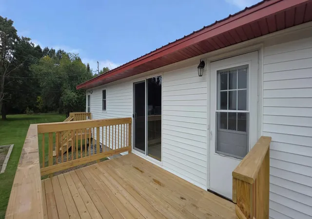 Photo 2 of Single family home for sale at 313 Oak St S, Onamia, MN 56359 | MLS# 7157401 | Listing updated on 2026-10-09