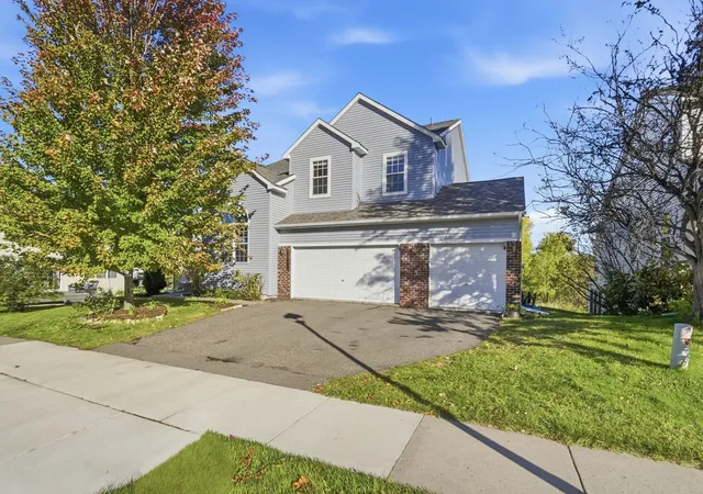 Photo 2 of Single family home for sale at 17994 89th Place N, Maple Grove, MN 55311 | MLS# 7157402 | Listing updated on 2026-10-23