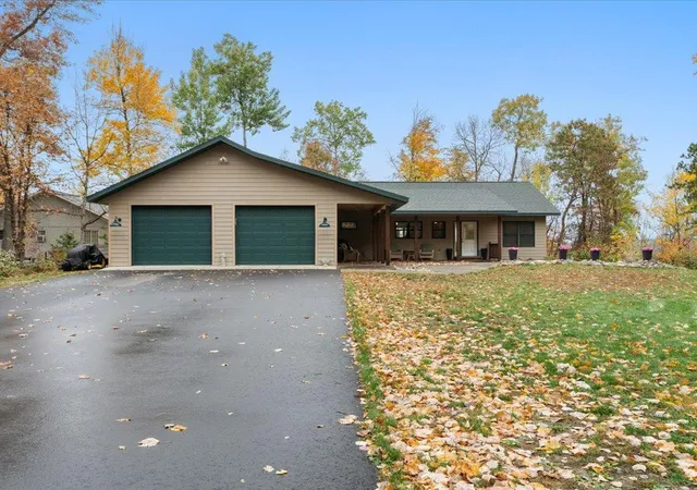 Photo 2 of Single family home for sale at 7156 Wallins S Shore Dr, Pequot Lakes, MN 56472 | MLS# 7157433 | Listing updated on 2026-10-23