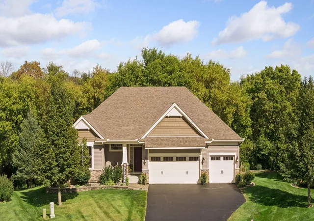 Single family home for sale at 2225 Lake Cir, Victoria, MN 55386 | MLS# 7157441