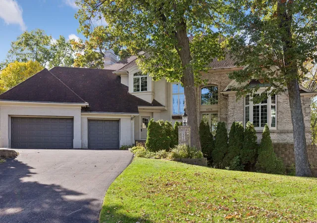 Photo 3 of Single family home for sale at 8378 Seneca Pointe, Eden Prairie, MN 55347 | MLS# 7157469 | Listing updated on 2026-10-10