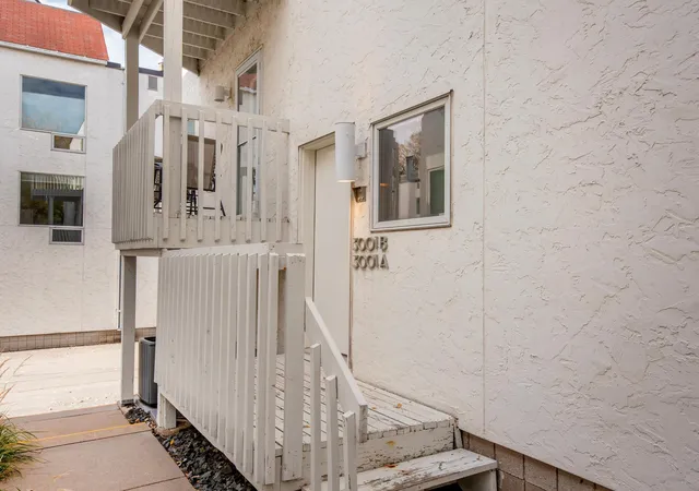 Photo 3 of Condo for sale at 3001 Lake Shore Dr #A, Minneapolis, MN 55416 | MLS# 7157471 | Listing updated on 2026-10-10
