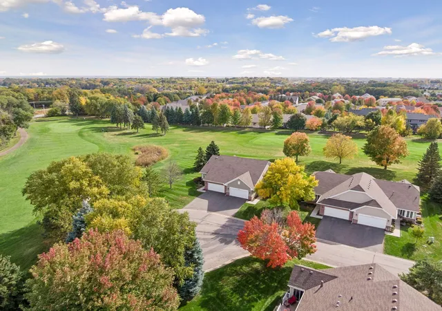 Single family home for sale at 8960 Deer Run Ct, Victoria, MN 55386 | MLS# 7157498