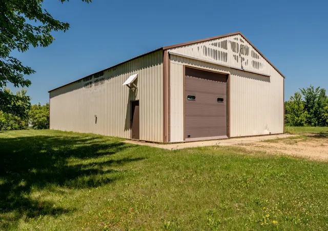Photo 1 of Single family home for sale at 13261 Marystown Rd, Shakopee, MN 55379 | MLS# 7157507 | Listing updated on 2026-10-08