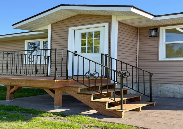 Photo 1 of Single family home for sale at 18829 Frontage Rd, Detroit Lakes, MN 56501 | MLS# 7157510 | Listing updated on 2026-10-08