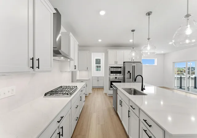 Photo 2 of Single family home for sale at 5178 Long Pointe Bay, Saint Paul, MN 55129 | MLS# 7157535 | Listing updated on 2026-10-08