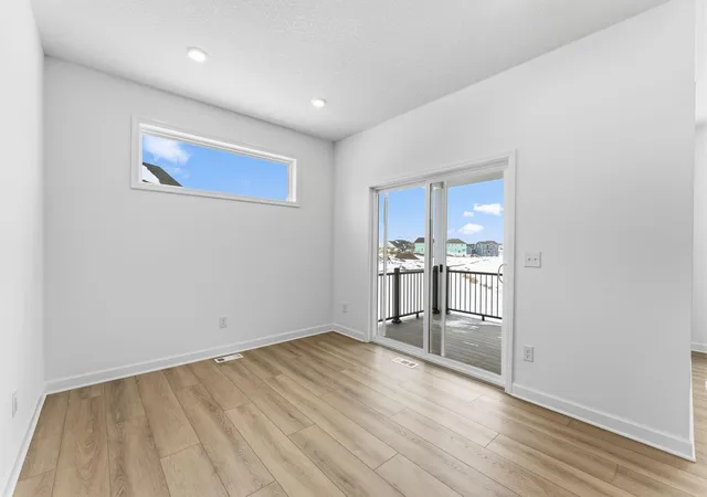 Photo 4 of Single family home for sale at 5178 Long Pointe Bay, Saint Paul, MN 55129 | MLS# 7157535 | Listing updated on 2026-10-08