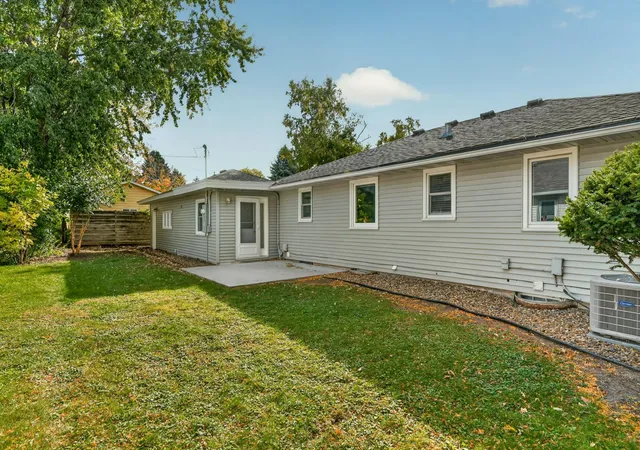 Photo 2 of Multi family home for sale at 1211 9th Street Nw, Rochester, MN 55901 | MLS# 7157539 | Listing updated on 2026-10-23
