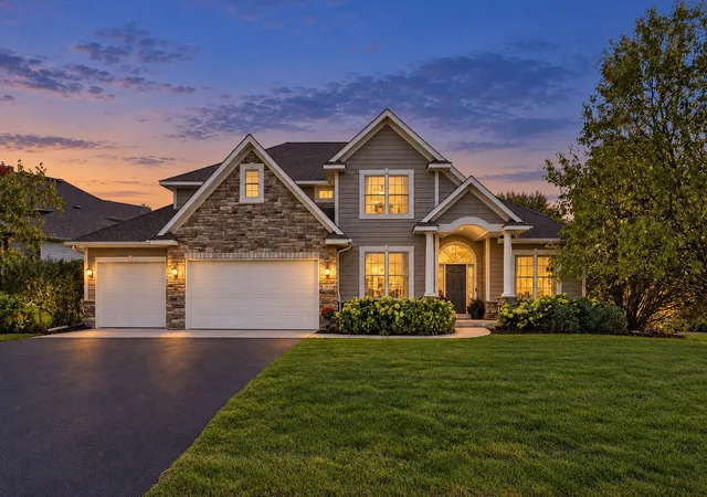Photo 1 of Single family home for sale at 2995 Bobcat Trl Nw, Prior Lake, MN 55372 | MLS# 7157555 | Listing updated on 2026-10-14