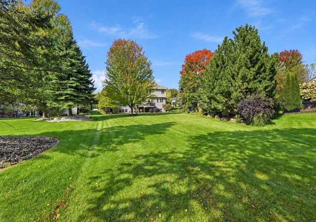 Photo 4 of Single family home for sale at 2995 Bobcat Trl NW, Prior Lake, MN 55372 | MLS# 7157555 | Listing updated on 2026-10-14