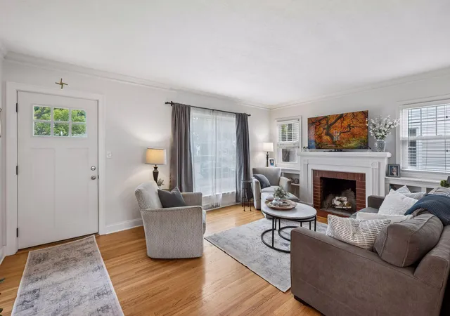 Photo 3 of Single family home for sale at 1581 Griggs St N, Saint Paul, MN 55108 | MLS# 7157565 | Listing updated on 2026-10-08