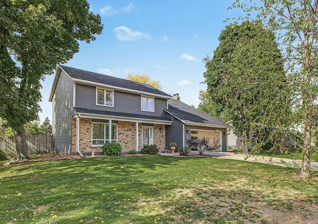 Single family home for sale at 6842 Homestead Ave S, Cottage Grove, MN 55016 | MLS# 7157585