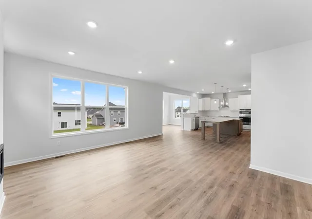 Photo 3 of Single family home for sale at 1026 Oakwood Ln, Delano, MN 55328 | MLS# 7157605 | Listing updated on 2026-10-09