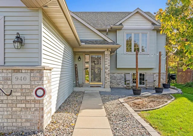 Photo 1 of Single family home for sale at 940 Firethorne Trl, Jordan, MN 55352 | MLS# 7157613 | Listing updated on 2026-10-23