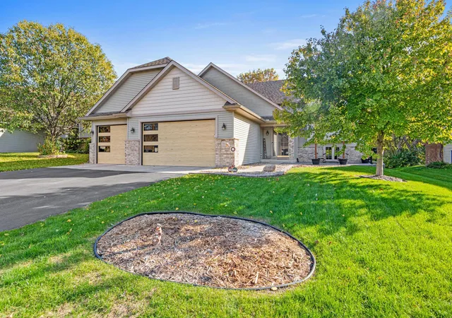Photo 2 of Single family home for sale at 940 Firethorne Trl, Jordan, MN 55352 | MLS# 7157613 | Listing updated on 2026-10-23