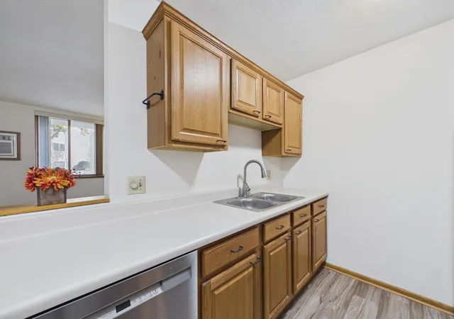Photo 4 of Condo for sale at 9147 Highway 55 #103, Minneapolis, MN 55427 | MLS# 7157625 | Listing updated on 2026-10-15