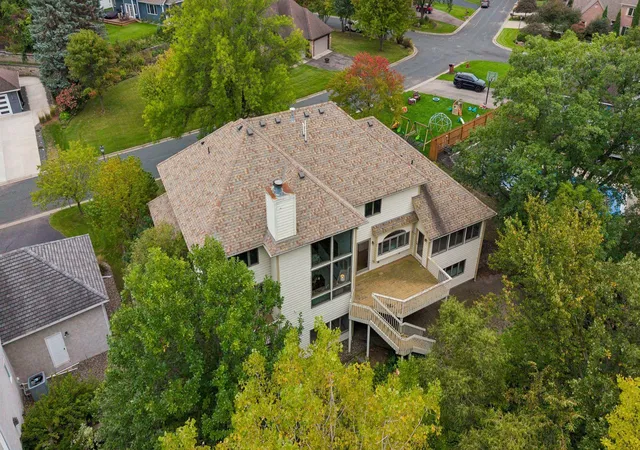 Photo 1 of Single family home for sale at 12708 Diamond Dr, Burnsville, MN 55337 | MLS# 7157628 | Listing updated on 2026-10-09