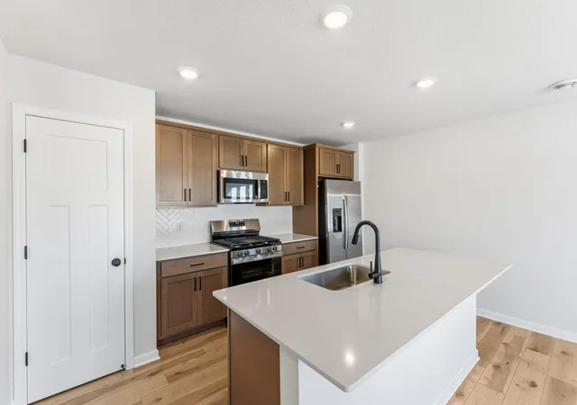 Photo 3 of Single family home for sale at 1118 Annagaire Curv, Rosemount, MN 55068 | MLS# 7157632 | Listing updated on 2026-10-08