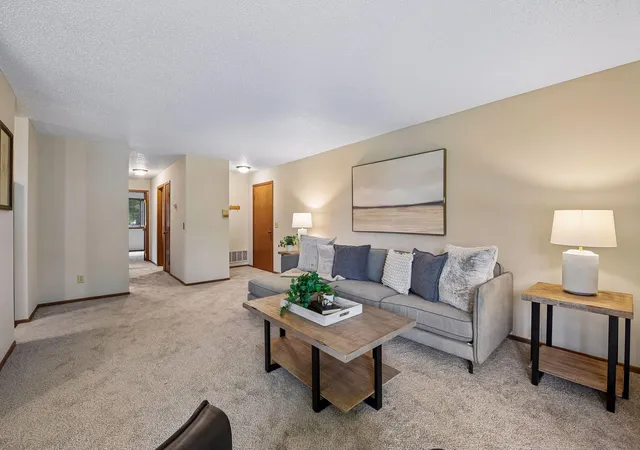 Photo 4 of Condo for sale at 15275 Lesley Ln, Eden Prairie, MN 55346 | MLS# 7157633 | Listing updated on 2026-10-09