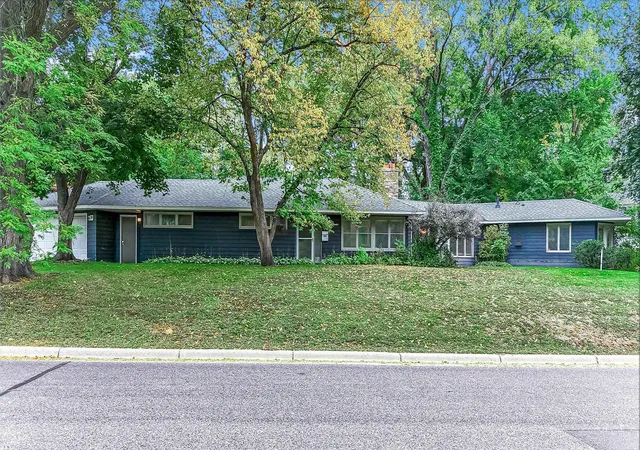 Photo 3 of Single family home for sale at 401 Turnpike Rd, Minneapolis, MN 55416 | MLS# 7157634 | Listing updated on 2026-10-09