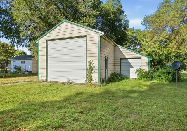 Photo 3 of Single family home for sale at 441 Main St W, Richmond, MN 56368 | MLS# 7157653 | Listing updated on 2026-10-09