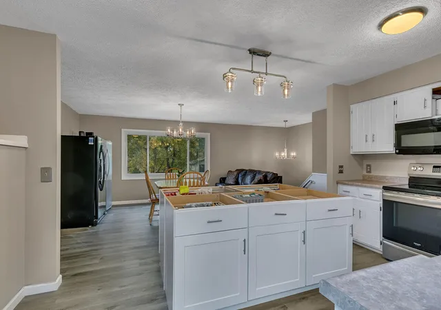 Photo 3 of Single family home for sale at 1729 Devon Rd, Saint Cloud, MN 56303 | MLS# 7157658 | Listing updated on 2026-10-20