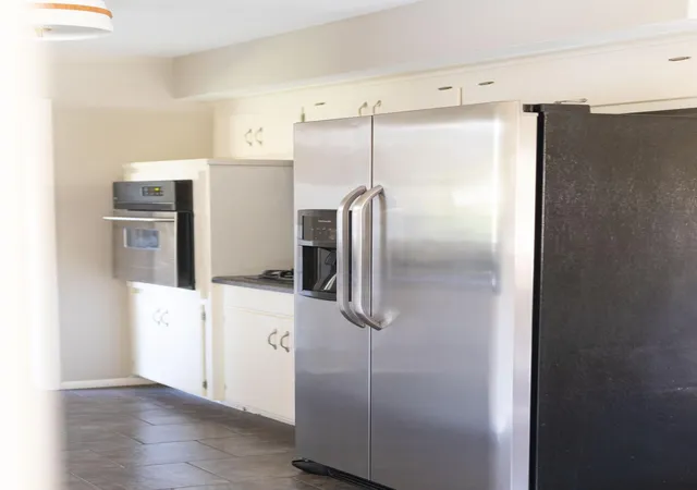 Photo 4 of Single family home for sale at 625 Rosswood Ln, Wayzata, MN 55391 | MLS# 7157718 | Listing updated on 2026-10-11