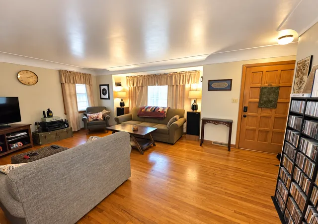 Photo 4 of Single family home for sale at 1012 Becker Ave SE, Willmar, MN 56201 | MLS# 7157727 | Listing updated on 2026-10-09