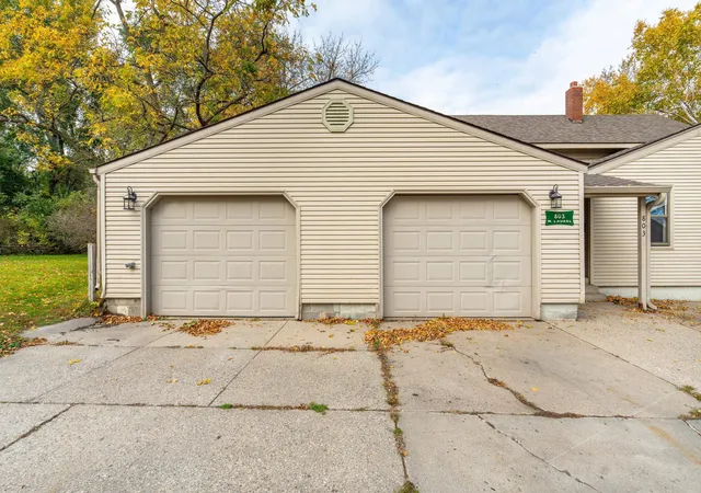 Photo 3 of Single family home for sale at 803 W Laurel St, Fergus Falls, MN 56537 | MLS# 7157755 | Listing updated on 2026-10-09
