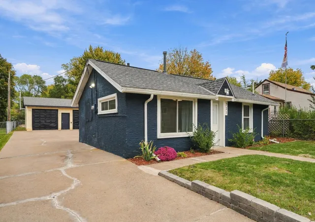 Photo 2 of Single family home for sale at 721 Bob Ehlen Dr, Anoka, MN 55303 | MLS# 7157768 | Listing updated on 2026-10-19