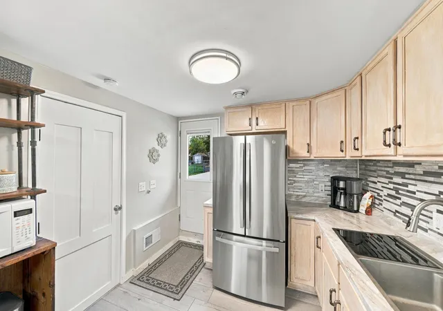 Photo 3 of Single family home for sale at 721 Bob Ehlen Dr, Anoka, MN 55303 | MLS# 7157768 | Listing updated on 2026-10-19