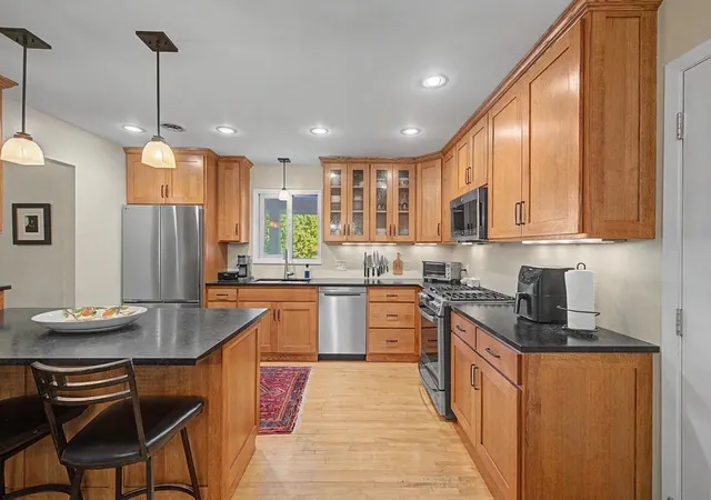 Photo 3 of Single family home for sale at 19151 Hanus Rd, Minnetonka, MN 55345 | MLS# 7157783 | Listing updated on 2026-10-18