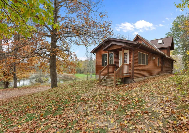 Photo 4 of Single family home for sale at 37631 State Hwy 48, Hinckley, MN 55037 | MLS# 7157784 | Listing updated on 2026-10-22