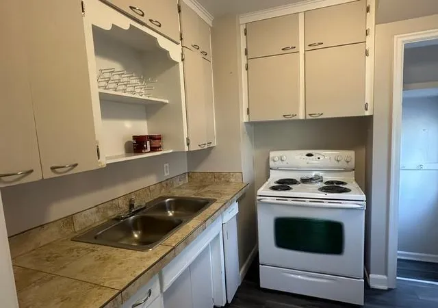 Photo 3 of Single family home for sale at 213/215 14th Street Nw, Bemidji, MN 56601 | MLS# 7157799 | Listing updated on 2026-10-09