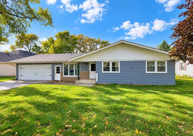 Photo 1 of Single family home for sale at 1105 Broadway Ave S, Sauk Rapids, MN 56379 | MLS# 7157800 | Listing updated on 2026-10-29