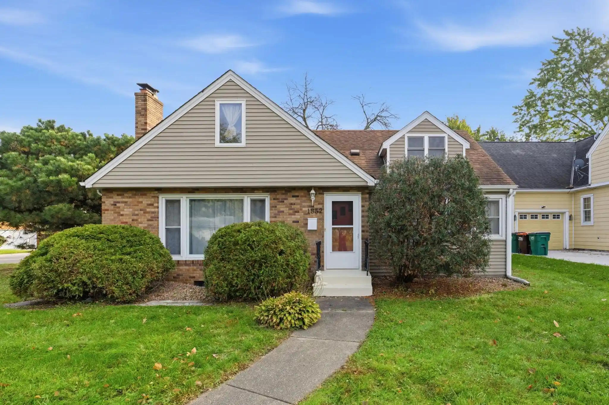 Photo 1 of Single family home for sale at 1852 Holton St, Falcon Heights, MN 55113 | MLS# 7157807 | Listing updated on 2026-10-25