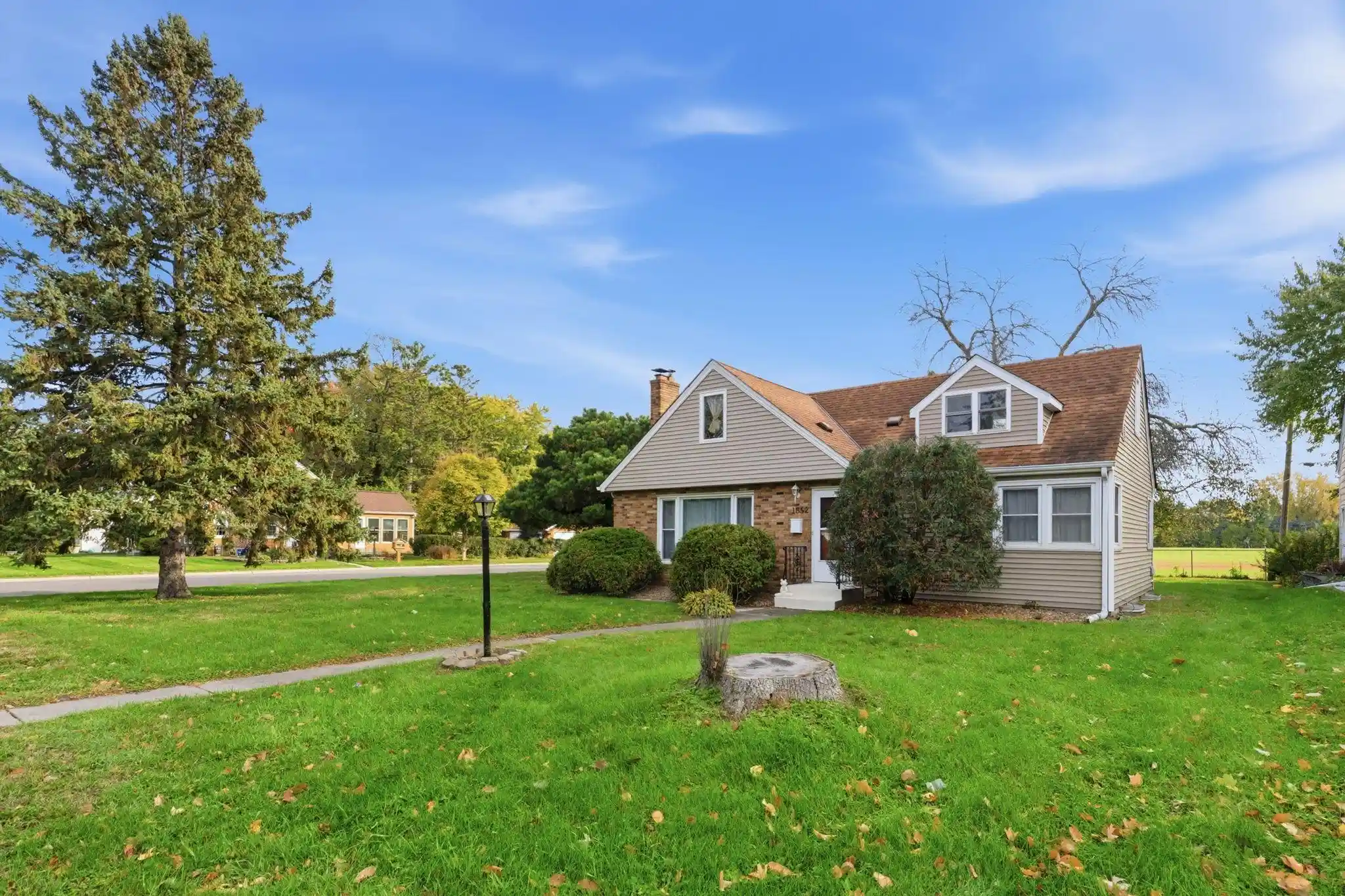 Photo 1 of Single family home for sale at 1852 Holton St, Falcon Heights, MN 55113 | MLS# 7157807 | Listing updated on 2026-10-25